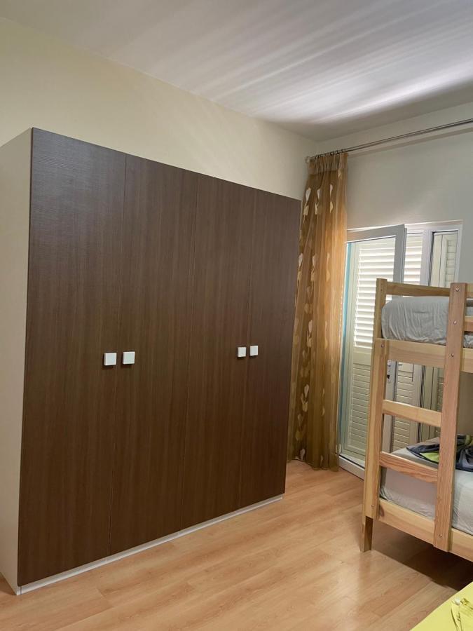 Et Apartaments Tirana Exterior foto
