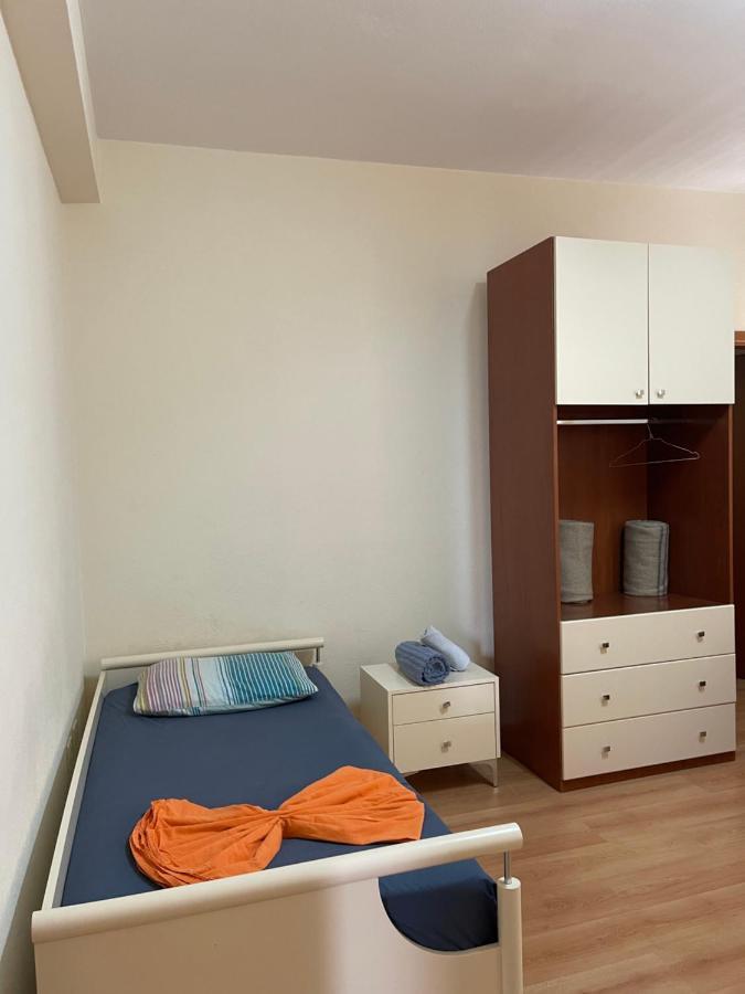Et Apartaments Tirana Exterior foto